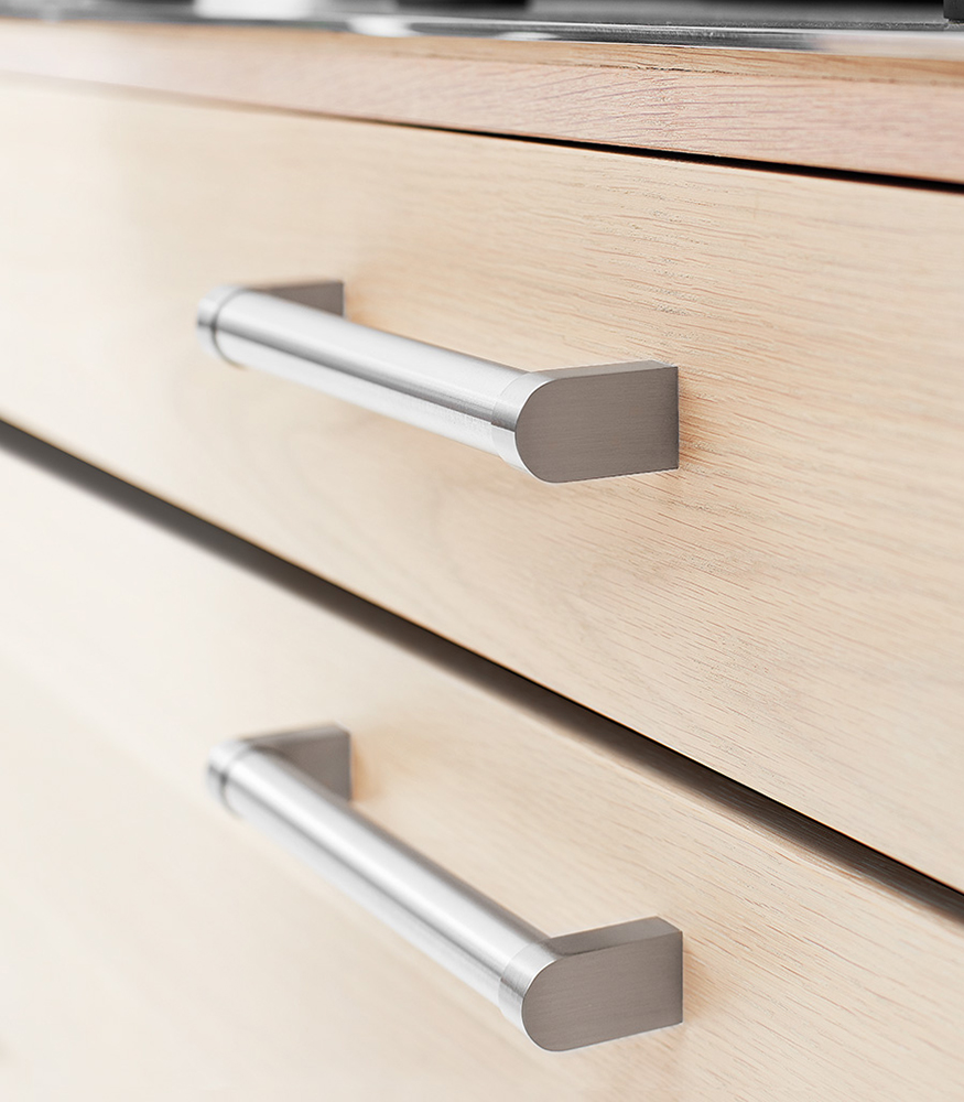 Möbelgriffe aus Zinkdruckguss / Edelstahl - BIG