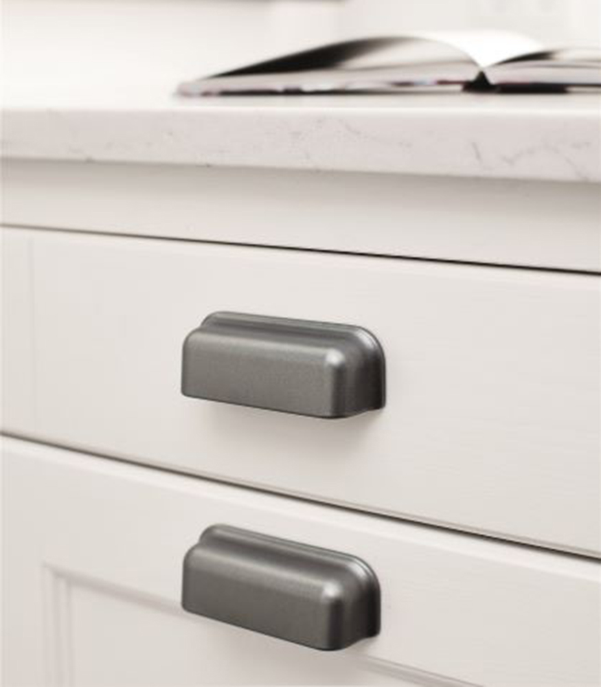 Möbelgriffe aus Zinkdruckguss - PORT